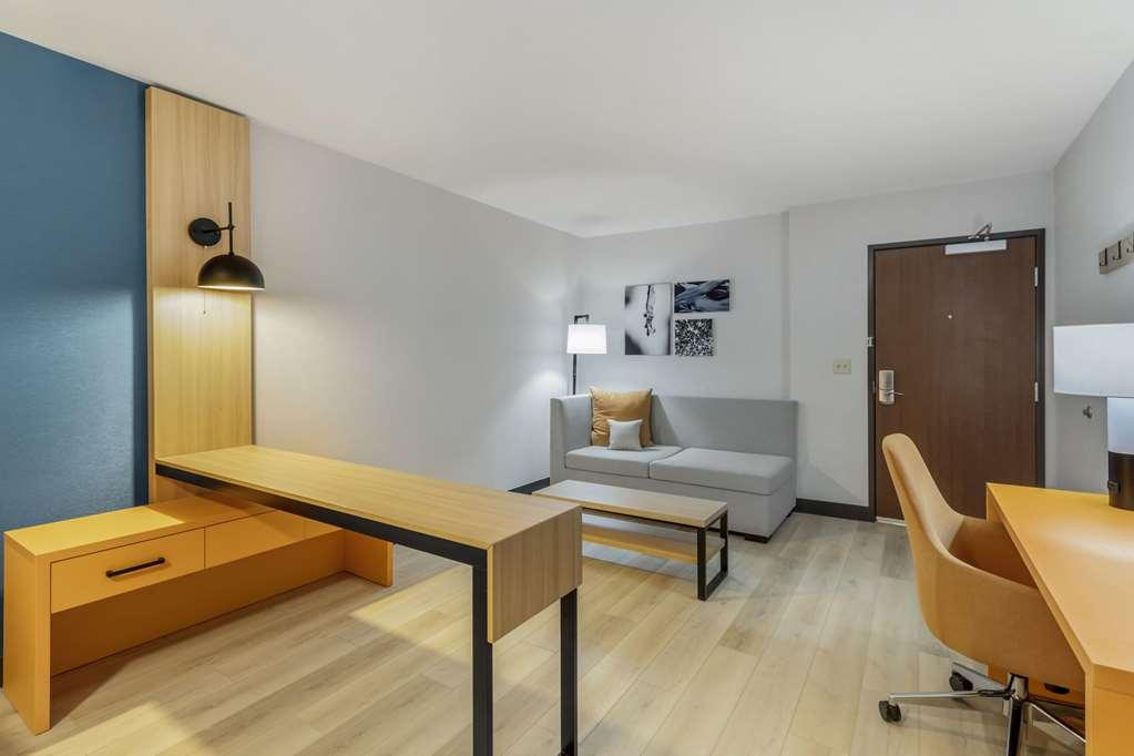 Comfort Suites Cheyenne Habitación foto